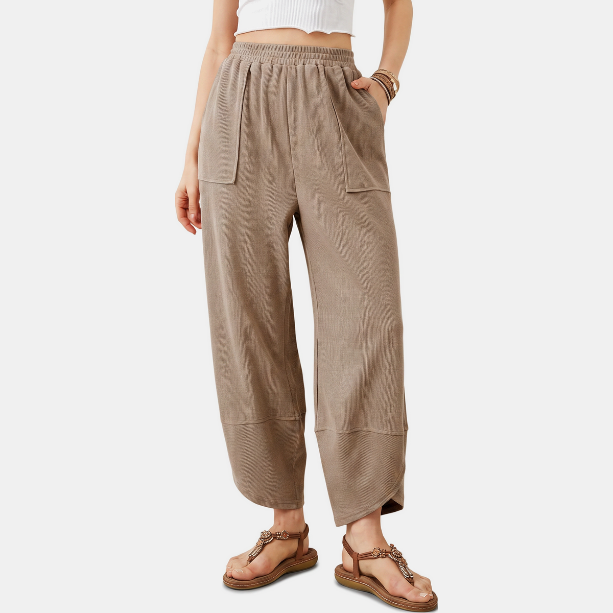 Women's Wide Leg Ribbed Knit Cropped Pants with Patch Pockets