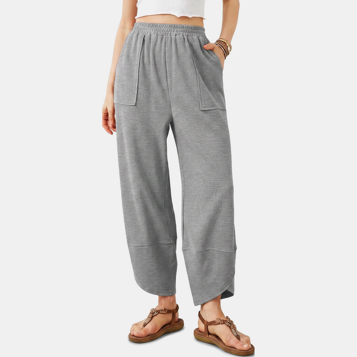 Women's Wide Leg Ribbed Knit Cropped Pants with Patch Pockets