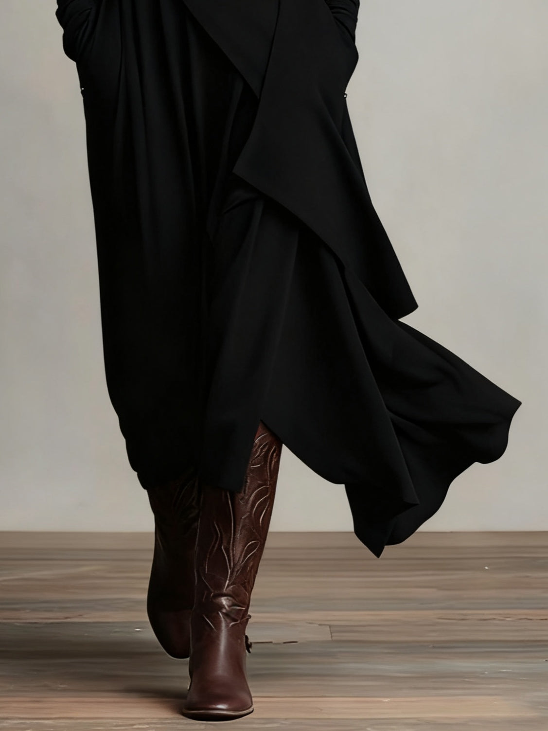 Deborah dress detail